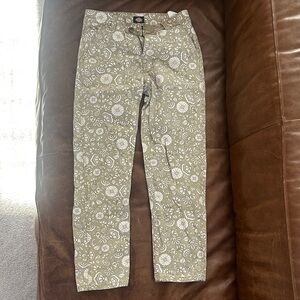 Dickies Beige Tan Floral Ankle Jeans NWOT
